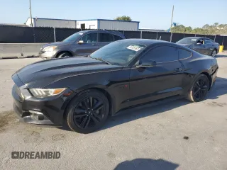 2015 Ford Mustang EcoBoost with VIN 1FA6P8TH1F5373362, listed as a Copart auction lot 54526965 with 113,677 mi miles and Clean Title. Bid and sale history available at carsss.com. Image 1.