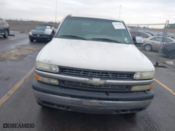 2002 Chevrolet Silverado 1500 LT with VIN 2GCEK19T421244258, listed as a IAAI auction lot 41472464 with 237,300 mi miles. Bid and sale history available at carsss.com. Image 13.
