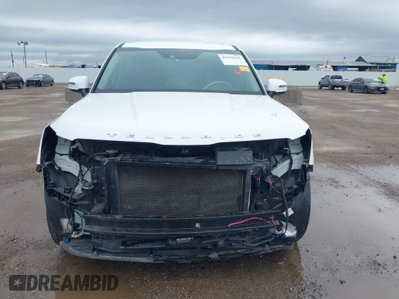 2020 Kia Telluride LX with VIN 5XYP24HC4LG017753, listed as a IAAI auction lot 41936146 with 125,797 mi miles and . Bid and sale history available at DreamBid. Image 13.