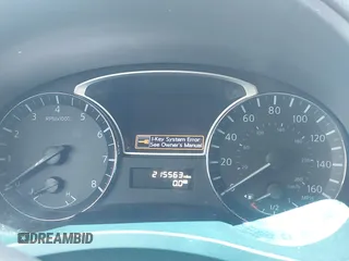 2015 Nissan Altima SV z VIN 1N4AL3AP1FC261692, wystawiony jako IAAI lot #42378146 z przebiegiem 215 563 mil mil oraz . Historia ofert i sprzedaży dostępna na DreamBid. Obrazek 7.