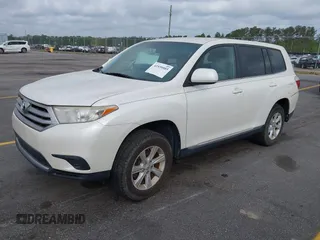 2013 Toyota Highlander with VIN 5TDZA3EH8DS040365, listed as a IAAI auction lot 41939503 with 123,581 mi miles and . Bid and sale history available at DreamBid. Image 22.