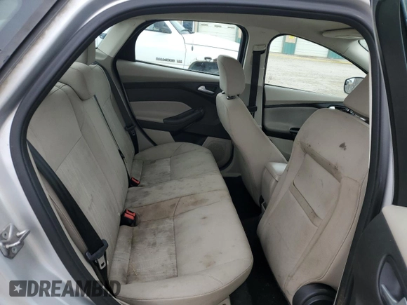2015 Ford Focus SE with VIN 1FADP3F29FL370335, listed as a Copart auction lot 51010975 with 215,026 mi miles and Clean Title. Bid and sale history available at DreamBid. Image 10.
