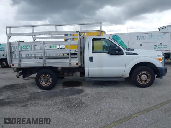 2013 Ford F-250 XL with VIN 1FDBF2A63DEA36291, listed as a IAAI auction lot 42522742 with 156,066 mi miles and . Bid and sale history available at DreamBid. Image 13.