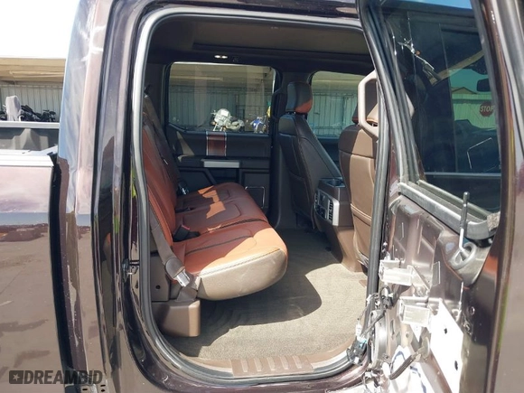 2018 Ford F-150 XL with VIN 1FTEW1E53JFE67555, listed as a IAAI auction lot 41653137 with 122,886 mi miles. Bid and sale history available at carsss.com. Image 8.