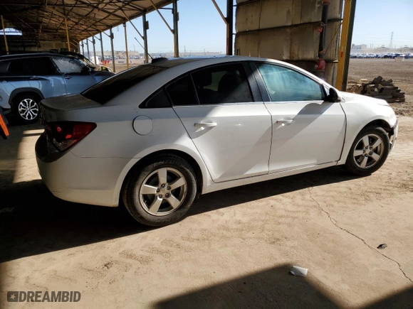 2015 Chevrolet Cruze LT with VIN 1G1PC5SB2F7169415, listed as a Copart auction lot 53782945 with 50,677 mi miles and Clean Title. Bid and sale history available at carsss.com. Image 3.