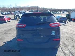 2018 Jeep Cherokee Latitude Plus with VIN 1C4PJMLB3JD571203, listed as a IAAI auction lot 41741170 with 134,877 mi miles and . Bid and sale history available at DreamBid. Image 16.