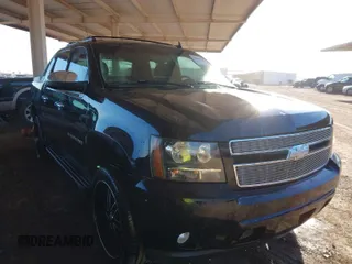 2007 Chevrolet Avalanche LS z VIN 3GNEC120X7G313067, wystawiony jako IAAI lot #41831525 z przebiegiem 251 111 mil mil oraz . Historia ofert i sprzedaży dostępna na DreamBid. Obrazek 1.