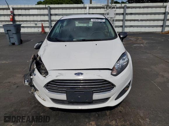 2019 Ford Fiesta SE z VIN 3FADP4EJ5KM106732, wystawiony jako Copart lot #55856145 z przebiegiem 79 778 mil mil oraz Szkoda całkowita • Salvage title. Historia ofert i sprzedaży dostępna na DreamBid. Obrazek 5.