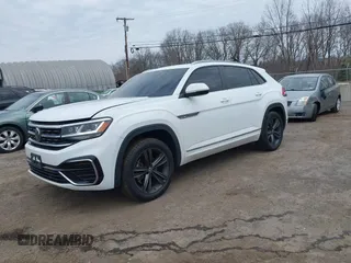 2021 Volkswagen Atlas SE z VIN 1V2RE2CA2MC205086, wystawiony jako IAAI lot #41902654 z przebiegiem 111 024 mil mil oraz . Historia ofert i sprzedaży dostępna na DreamBid. Obrazek 2.