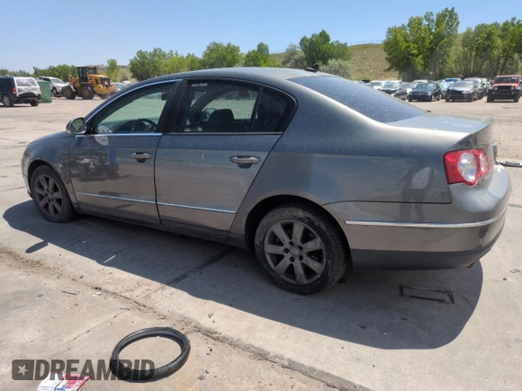 2007 Volkswagen Passat 2.0T with VIN WVWEK73C07P049070, listed as a Copart auction lot 58236315 with 190,453 mi miles and Salvage title. Bid and sale history available at DreamBid. Image 2.