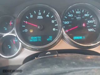 2011 Chevrolet Silverado 2500HD LT with VIN 1GC1KXCGXBF130075, listed as a IAAI auction lot 41467109 with 167,233 mi miles. Bid and sale history available at carsss.com. Image 7.