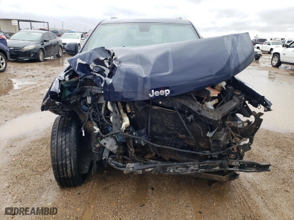 2015 Jeep Grand Cherokee Laredo with VIN 1C4RJFAG6FC893012, listed as a Copart auction lot 47705655 with 201,056 mi miles and Salvage Title. Bid and sale history available at carsss.com. Image 5.