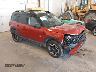 2022 Ford Bronco Sport Outer Banks z VIN 3FMCR9C66NRD83341, wystawiony jako IAAI lot #42050699 z przebiegiem 51 201 mil mil oraz . Historia ofert i sprzedaży dostępna na DreamBid. Obrazek 1.