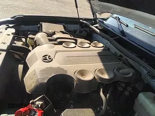 2017 Toyota 4Runner SR5 с VIN JTEBU5JR5H5415297, выставлен на аукционе IAAI как лот 42140934 с пробегом 116 101 миль миль и . История ставок и продаж доступна на DreamBid. Изображение 18.
