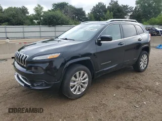 2018 Jeep Cherokee Overland z VIN 1C4PJMJX0JD551084, wystawiony jako Copart lot #61356055 z przebiegiem 30 561 mil mil oraz Szkoda całkowita • Salvage title. Historia ofert i sprzedaży dostępna na DreamBid. Obrazek 1.