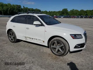 2015 Audi Q5 Premium Plus with VIN WA1DGAFP9FA137877, listed as a Copart auction lot 54795985 with 98,775 mi miles and Salvage title. Bid and sale history available at DreamBid. Image 4.