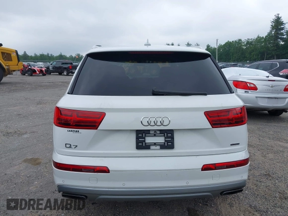 2018 Audi Q7 Premium Plus с VIN WA1LHAF75JD001374, выставлен на аукционе IAAI как лот 40735099 с пробегом 74 478 миль миль и . История ставок и продаж доступна на DreamBid. Изображение 16.
