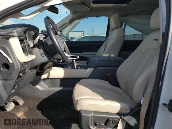 2023 Ford Expedition Platinum with VIN 1FMJU1M88PEA26014, listed as a Copart auction lot 89071995 with 23,830 mi miles and Salvage Title. Bid and sale history available at carsss.com. Image 7.