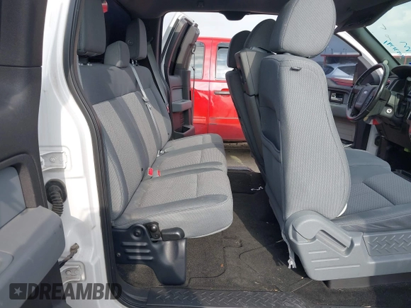 2013 Ford F-150 XL with VIN 1FTFX1CT6DFC49469, listed as a IAAI auction lot 41531391 with 277,141 mi miles. Bid and sale history available at carsss.com. Image 8.