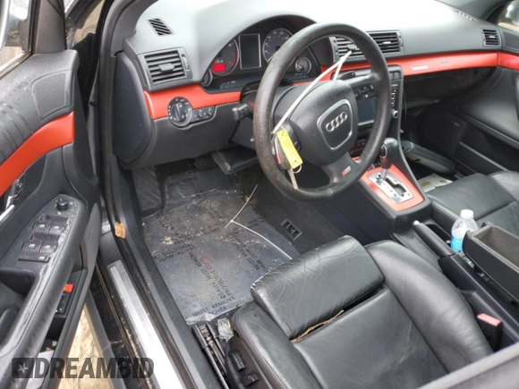 2005 Audi S4 z VIN WAUGL78E65A555368, wystawiony jako Copart lot #48460415 z przebiegiem 148 863 mil mil oraz Szkoda całkowita • Salvage title. Historia ofert i sprzedaży dostępna na DreamBid. Obrazek 8.