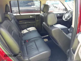 2016 Ford Flex SEL z VIN 2FMGK5C87GBA19902, wystawiony jako IAAI lot #42270902 z przebiegiem 111 862 mil mil oraz . Historia ofert i sprzedaży dostępna na DreamBid. Obrazek 8.