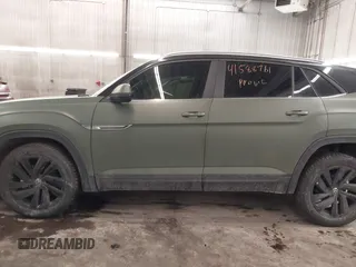 2022 Volkswagen Atlas SE with VIN 1V2KC2CA3NC207745, listed as a IAAI auction lot 41588761 with 99,206 mi miles and . Bid and sale history available at DreamBid. Image 15.