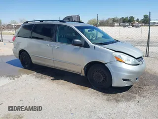 2007 Toyota Sienna CE with VIN 5TDZK23C57S076968, listed as a IAAI auction lot 41793904 with 219,373 mi miles. Bid and sale history available at carsss.com. Image 1.
