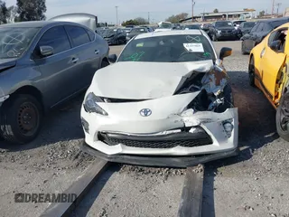 2018 Toyota 86 GT with VIN JF1ZNAE19J9701588, listed as a IAAI auction lot 41297869 with 44,508 mi miles. Bid and sale history available at carsss.com. Image 12.