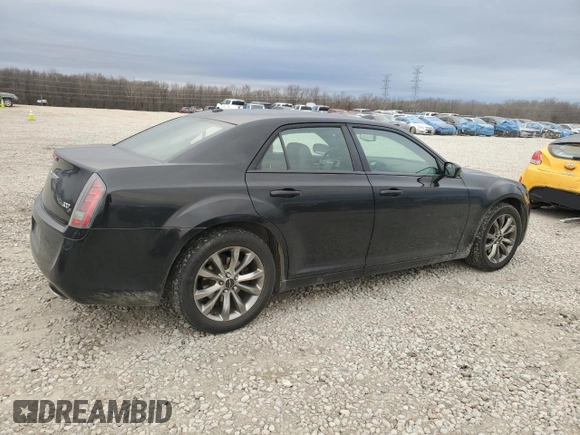 2014 Chrysler 300 with VIN 2C3CCAGG7EH384749, listed as a Copart auction lot 44434625 with 197,203 mi miles and Salvage Title. Bid and sale history available at carsss.com. Image 3.