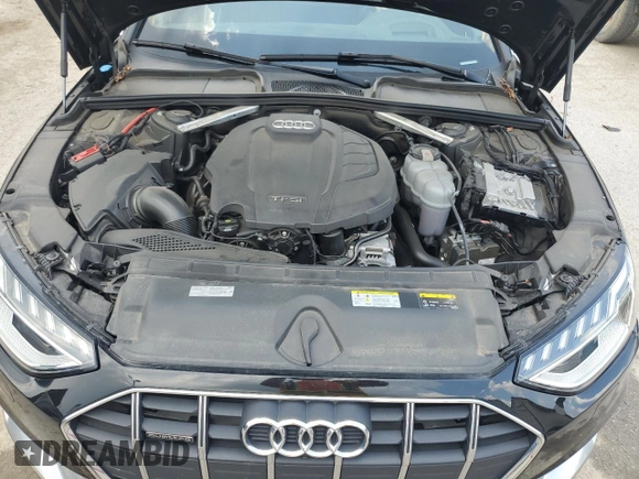 2020 Audi allroad A4 Prestige z VIN WA19NAF48LA036391, wystawiony jako Copart lot #57520403 z przebiegiem 41 777 mil mil oraz . Historia ofert i sprzedaży dostępna na DreamBid. Obrazek 11.