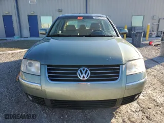 2003 Volkswagen Passat GLX with VIN WVWRH63B93P275619, listed as a Copart auction lot 87664845 with 0 mi miles and Non Repairable. Bid and sale history available at carsss.com. Image 5.