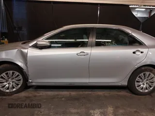 2013 Toyota Camry L with VIN 4T1BF1FK3DU716634, listed as a IAAI auction lot 41759908 with 118,955 mi miles. Bid and sale history available at carsss.com. Image 14.