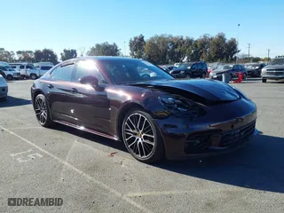 2022 Porsche Panamera with VIN WP0AJ2A73NL102133, listed as a IAAI auction lot 41047372 with 16,545 mi miles. Bid and sale history available at carsss.com. Image 1.