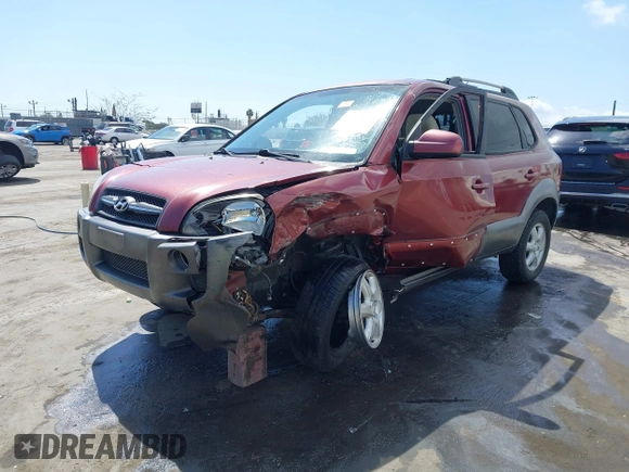 2005 Hyundai Tucson GLS with VIN KM8JN12D15U060361, listed as a IAAI auction lot 41915093 with Not Provided miles. Bid and sale history available at carsss.com. Image 17.
