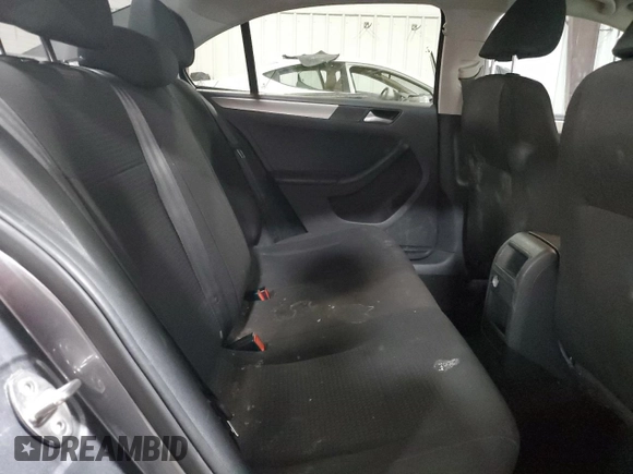 2015 Volkswagen Jetta SE with VIN 3VWD07AJ6FM343142, listed as a Copart auction lot 62472655 with 117,349 mi miles and Salvage title. Bid and sale history available at DreamBid. Image 10.