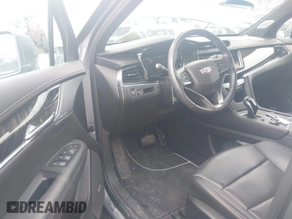 2020 Cadillac XT6 FWD Premium Luxury with VIN 1GYKPCRSXLZ105231, listed as a IAAI auction lot 42115169 with 70,319 mi miles. Bid and sale history available at carsss.com. Image 21.
