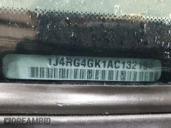 2010 Jeep Commander Sport с VIN 1J4RG4GK1AC132194, выставлен на аукционе Copart как лот 59276295 с пробегом 268 856 миль миль и Списание • Salvage title. История ставок и продаж доступна на DreamBid. Изображение 13.