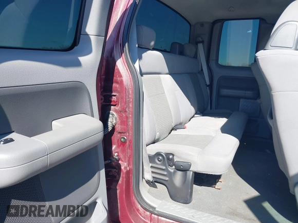 2006 Ford F-150 XLT with VIN 1FTPX14V56FB18654, listed as a IAAI auction lot 41654061 with 173,381 mi miles. Bid and sale history available at carsss.com. Image 8.