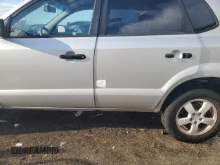 2006 Hyundai Tucson GL with VIN KM8JM12B56U462483, listed as a Copart auction lot 73651004 with 105,350 mi miles and Non Repairable. Bid and sale history available at carsss.com. Image 12.