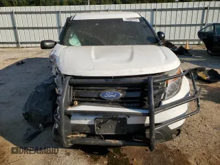 2013 Ford Utility Police Interceptor with VIN 1FM5K8AR0DGB63879, listed as a Copart auction lot 82241054 with 124,768 mi miles and Salvage Title. Bid and sale history available at carsss.com. Image 5.
