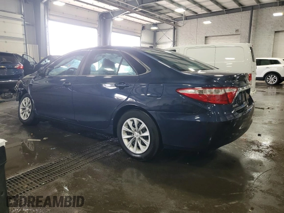 2015 Toyota Camry XLE z VIN 4T4BF1FK6FR458862, wystawiony jako Copart lot #55294515 z przebiegiem 148 626 mil mil oraz Szkoda całkowita • Salvage title. Historia ofert i sprzedaży dostępna na DreamBid. Obrazek 2.