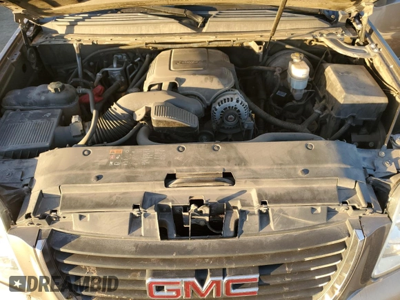 2013 GMC Yukon SLE with VIN 1GKS1AE05DR313734, listed as a Copart auction lot 39047363 with 97,303 mi miles and Salvage Title. Bid and sale history available at carsss.com. Image 12.