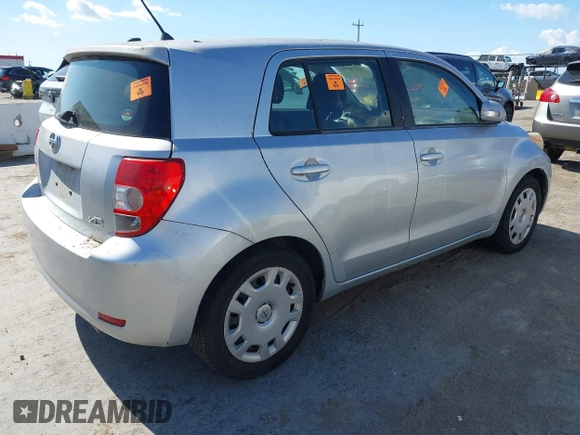 2008 Scion xD z VIN JTKKU10488J025118, wystawiony jako IAAI lot #42270791 z przebiegiem Nie podano mil oraz . Historia ofert i sprzedaży dostępna na DreamBid. Obrazek 4.