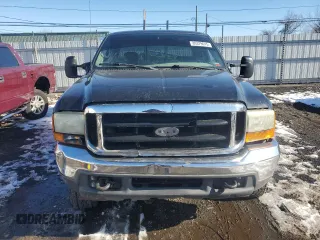2001 Ford Super Duty F-250 XL with VIN 1FTNX21L31ED75892, listed as a Copart auction lot 89379615 with 299,874 mi miles and Salvage Title. Bid and sale history available at carsss.com. Image 5.