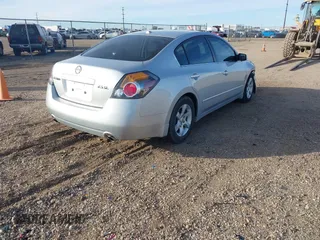 2008 Nissan Altima 2.5 with VIN 1N4AL21E58N537453, listed as a IAAI auction lot 40926249 with 69,150 mi miles. Bid and sale history available at carsss.com. Image 4.