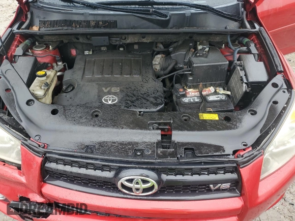 2010 Toyota RAV4 Sport z VIN JTMRK4DV9A5090168, wystawiony jako Copart lot #64210535 z przebiegiem 180 328 mil mil oraz Czysty tytuł • Clean title. Historia ofert i sprzedaży dostępna na DreamBid. Obrazek 12.