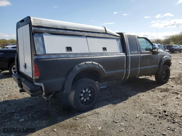 1999 Ford Super Duty F-250 XL with VIN 1FTNX21L5XEA67499, listed as a Copart auction lot 50822095 with 480,067 mi miles and Salvage Title. Bid and sale history available at carsss.com. Image 3.