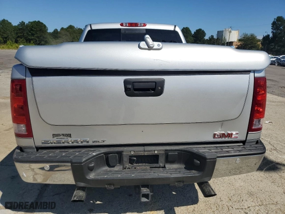 2013 GMC Sierra 1500 SLT with VIN 3GTP2WE70DG210472, listed as a Copart auction lot 70811604 with 111,002 mi miles and Salvage Title. Bid and sale history available at carsss.com. Image 6.