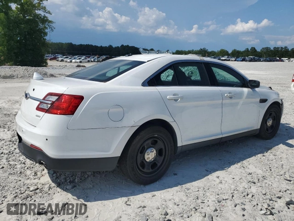 2015 Ford Police Interceptor with VIN 1FAHP2MT3FG203842, listed as a Copart auction lot 62559415 with Not provided miles and Clean title. Bid and sale history available at DreamBid. Image 3.