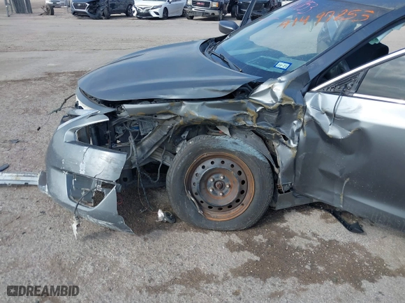 2015 Nissan Altima 2.5 with VIN 1N4AL3AP9FN342802, listed as a IAAI auction lot 41497853 with 119,760 mi miles. Bid and sale history available at carsss.com. Image 6.